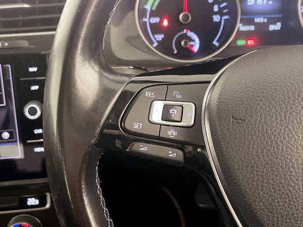 Used Volkswagen Golf 2020 for sale - 76231054: Photo 17