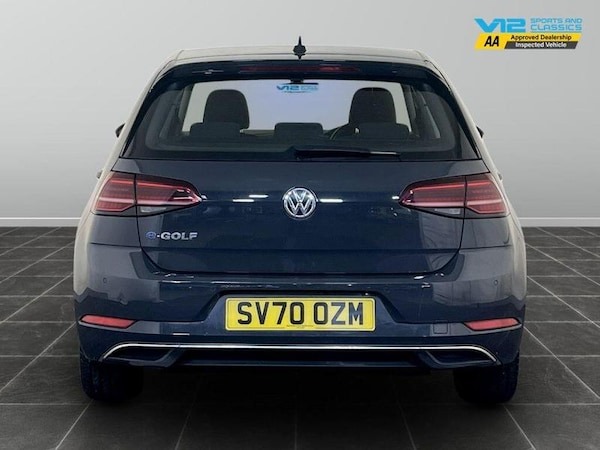 Used Volkswagen Golf 2020 for sale - 76231054: Photo 9