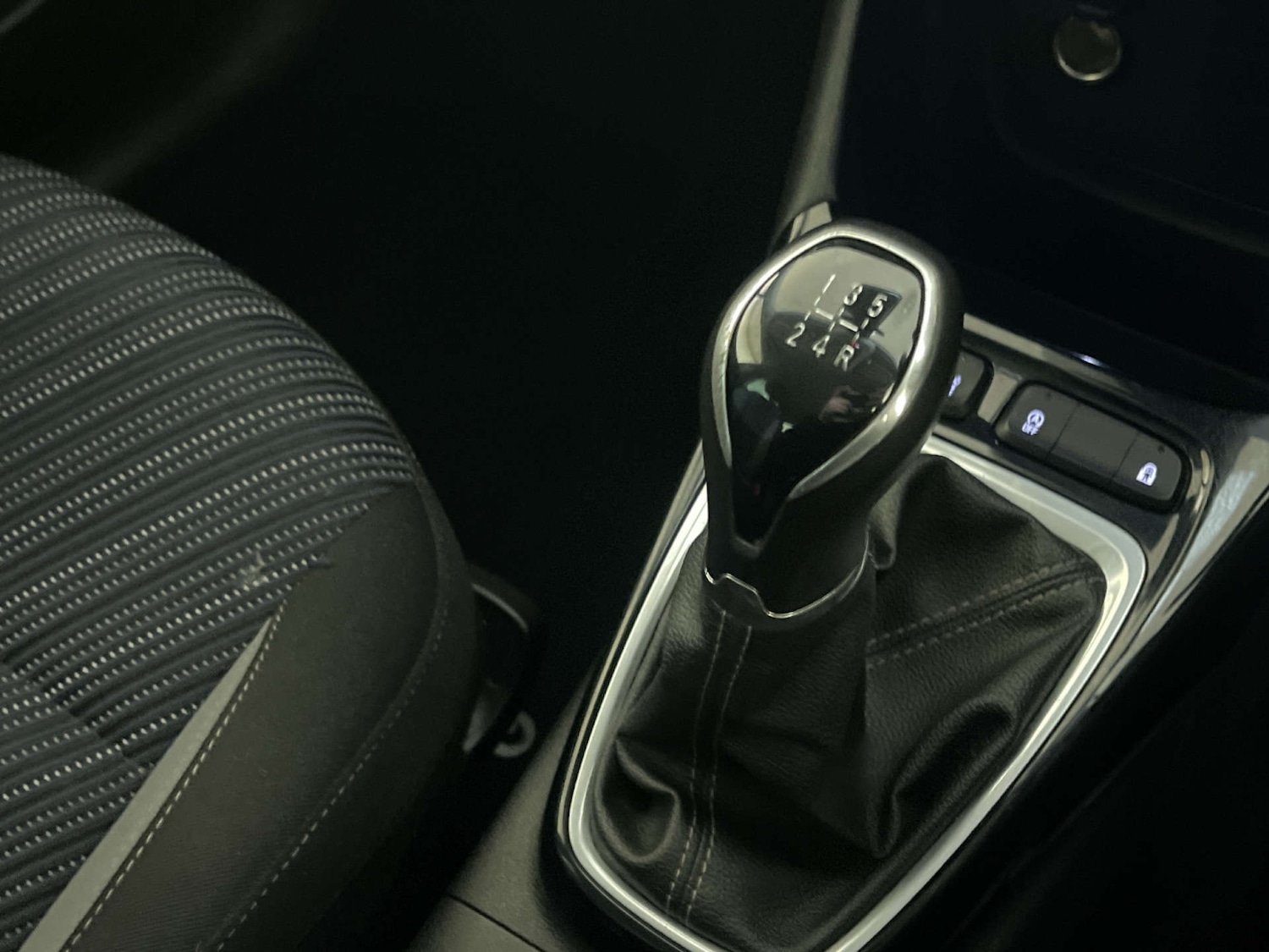 Used Vauxhall Crossland X 2019 for sale - 78105693: Photo 24