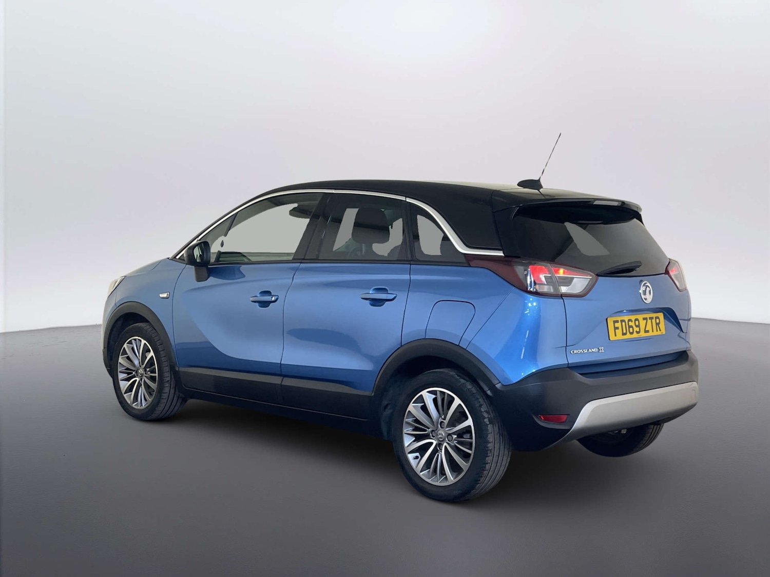 Used Vauxhall Crossland X 2019 for sale - 78105693: Photo 8