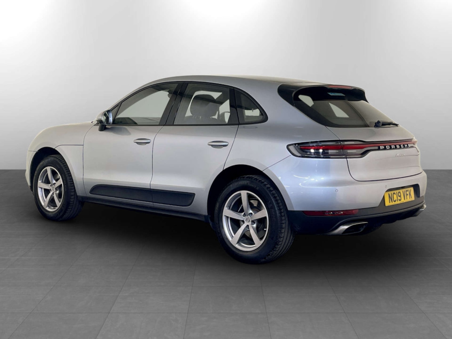 Used Porsche Macan 2019 for sale - 77469894: Photo 8