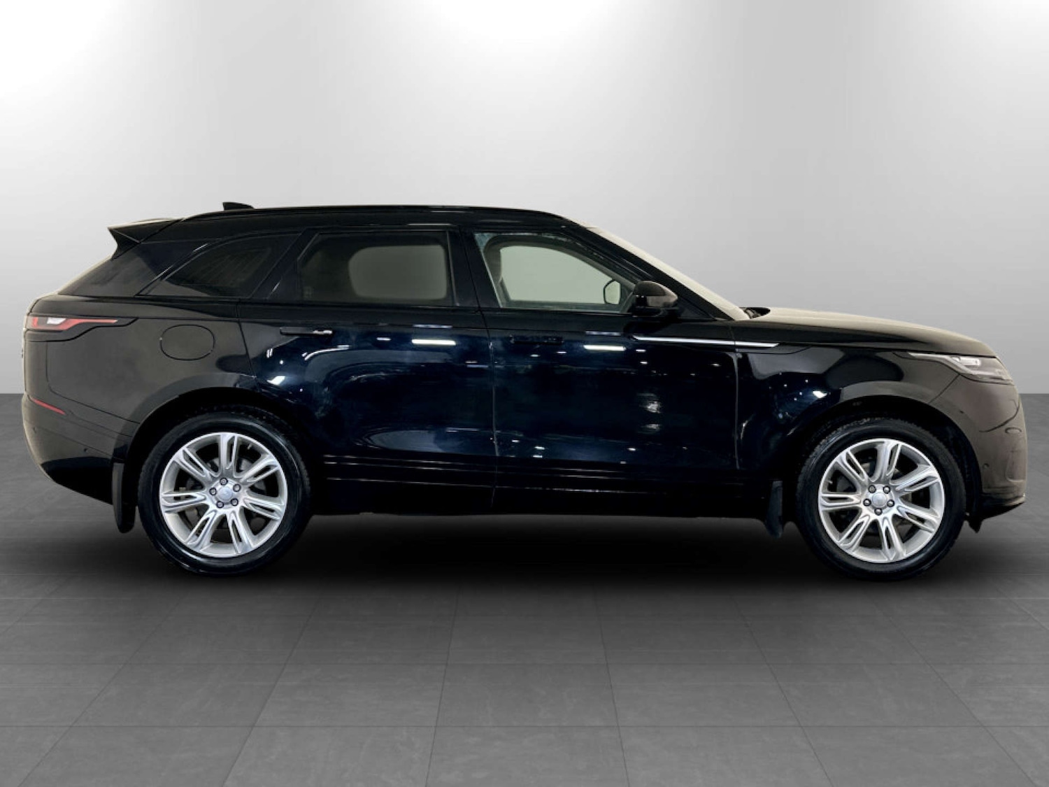 Used Land Rover Range Rover Velar 2017 for sale - 77487063: Photo 11