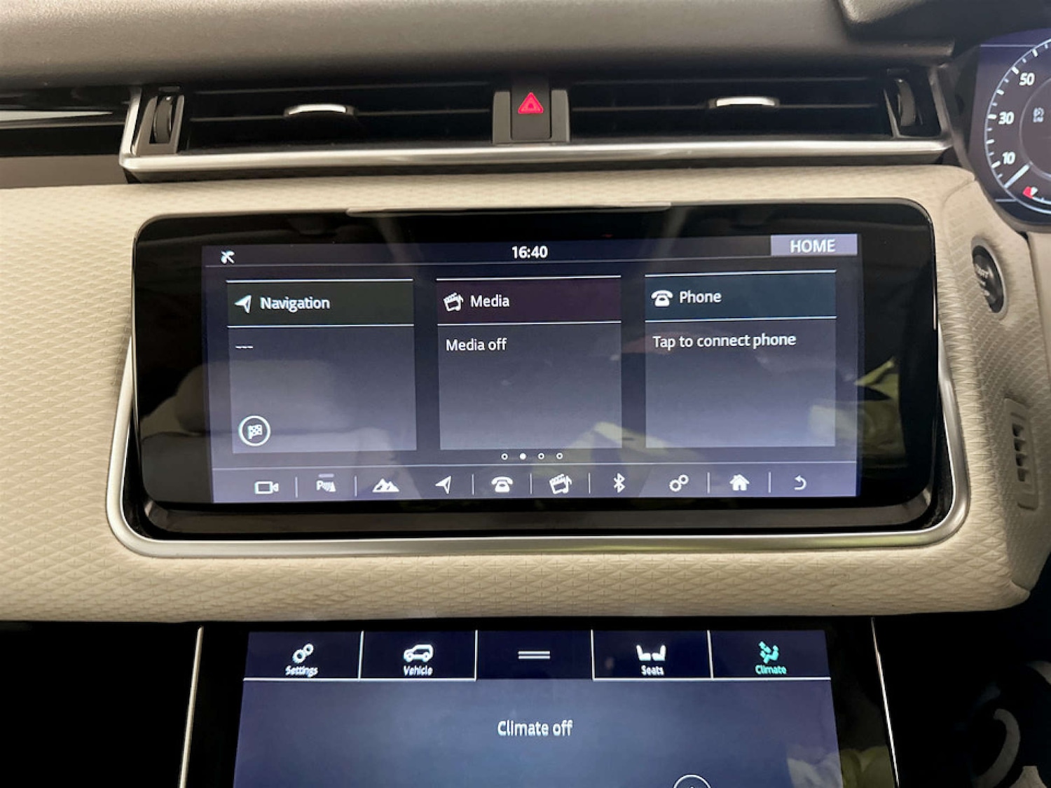 Used Land Rover Range Rover Velar 2017 for sale - 77487063: Photo 23