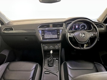 Used Volkswagen Tiguan 2017 for sale - 76117482: Photo 3