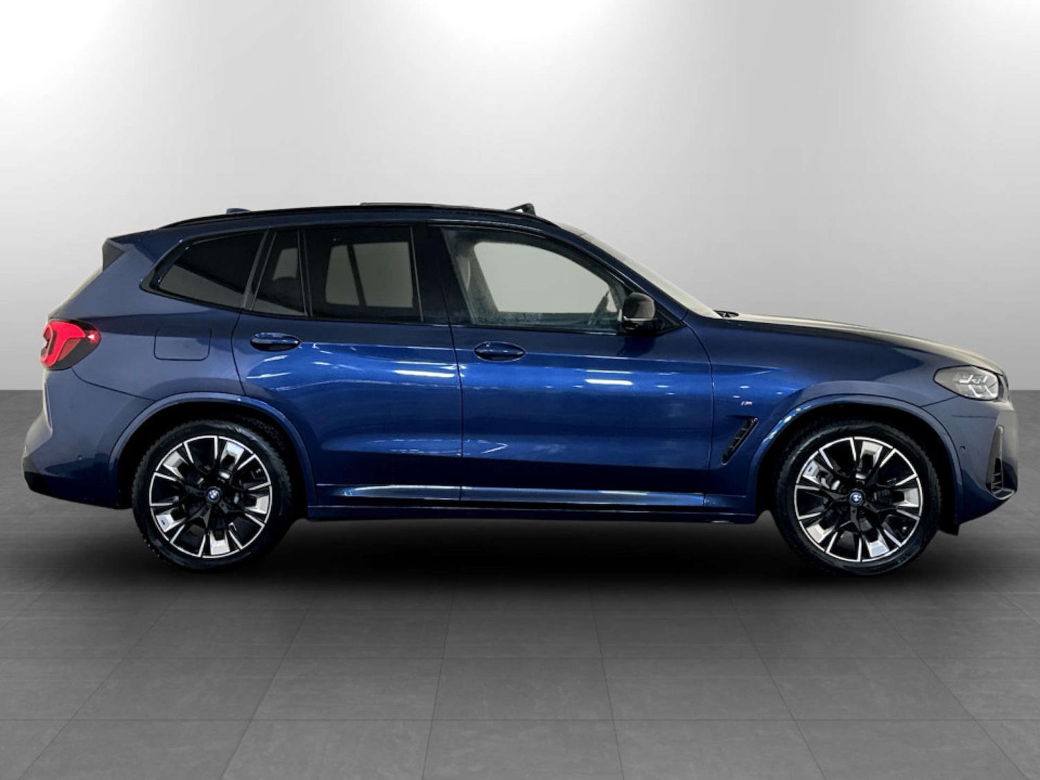 Used BMW iX3 2021 for sale - 77185524: Photo 12