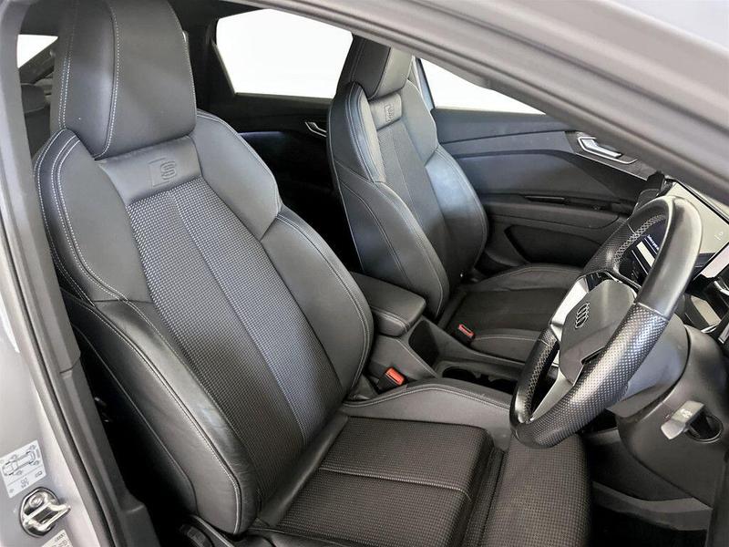 Used Audi Q4 e-tron 2022 for sale - 76261045: Photo 13