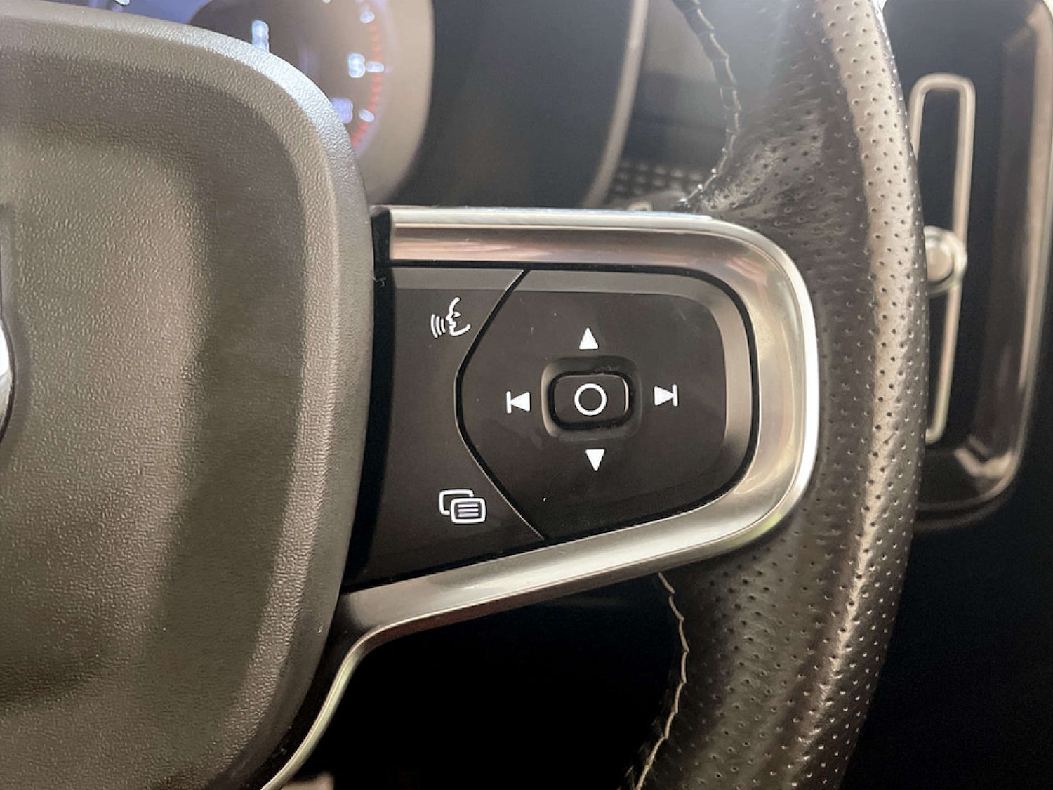 Used Volvo XC40 2020 for sale - 77185498: Photo 20