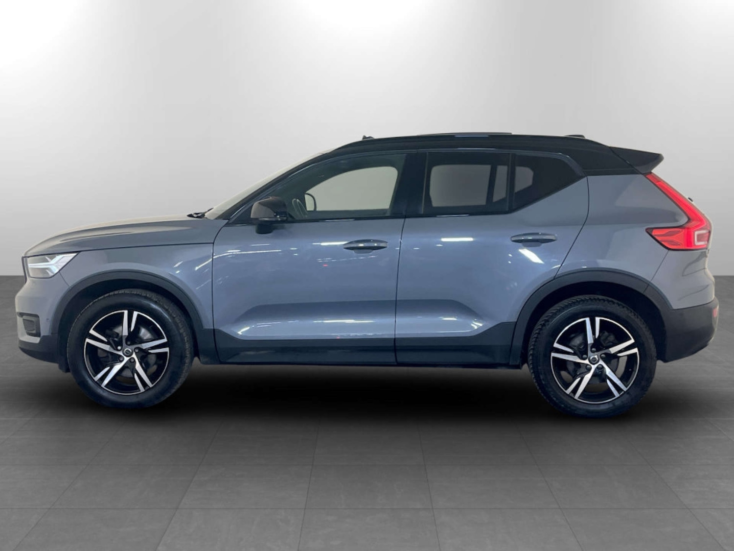 Used Volvo XC40 2020 for sale - 77185498: Photo 7
