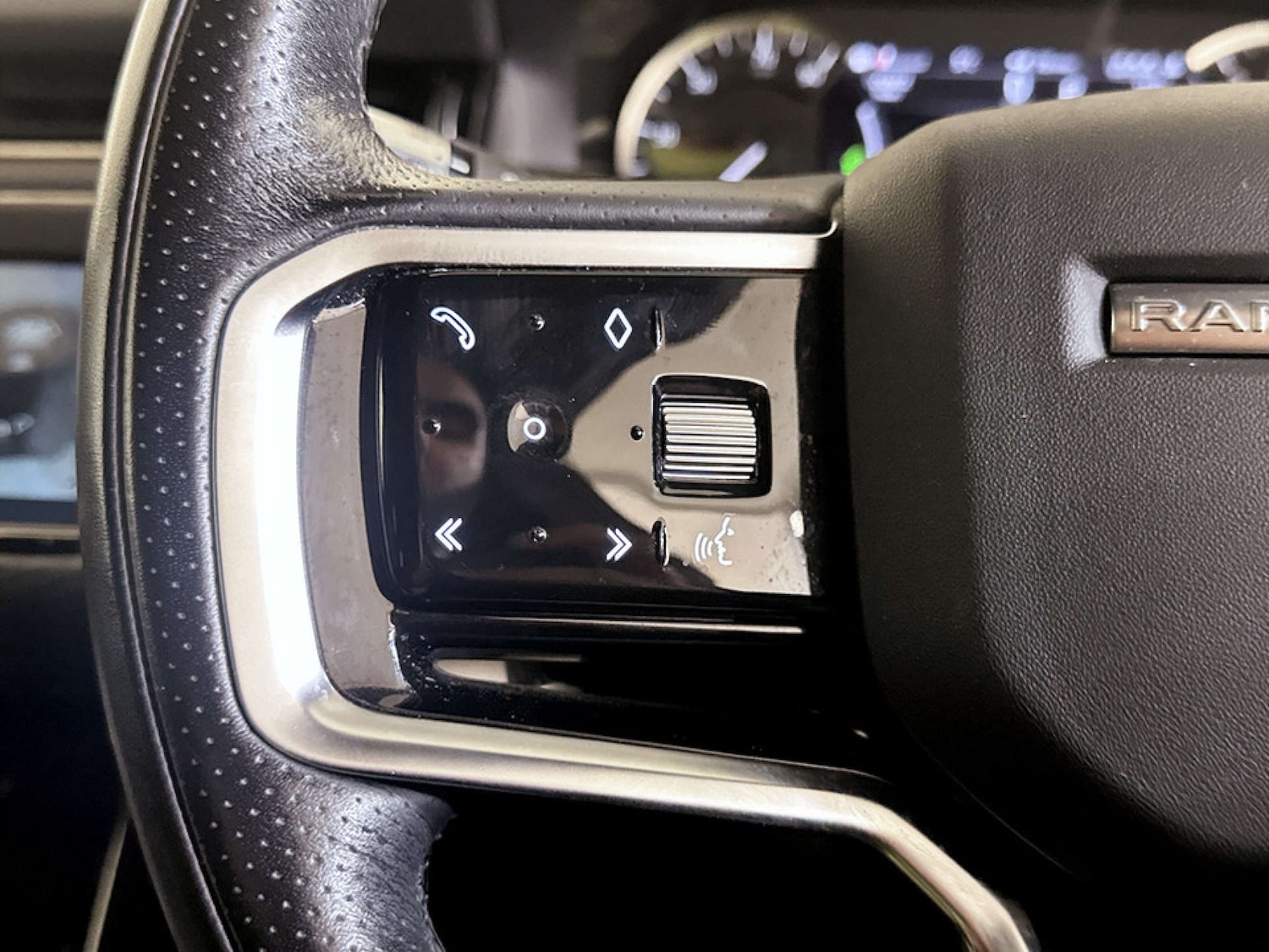 Used Land Rover Range Rover Evoque 2021 for sale - 77185640: Photo 17