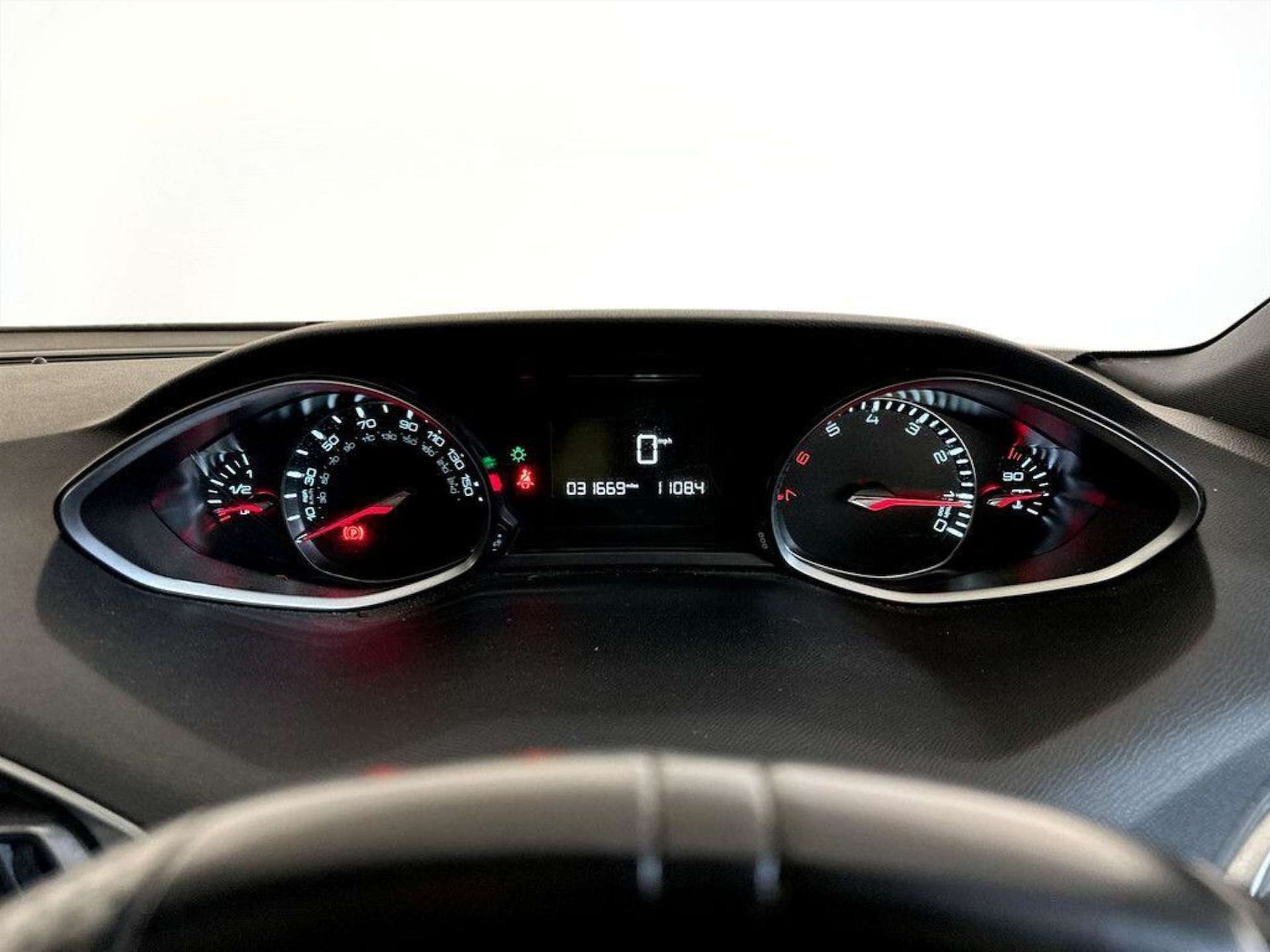 Used Peugeot 308 SW 2020 for sale - 77185716: Photo 18