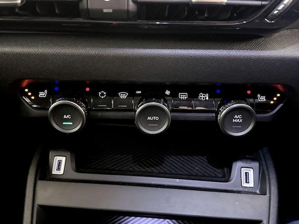 Used Citroen C4 2023 for sale - 76222686: Photo 24