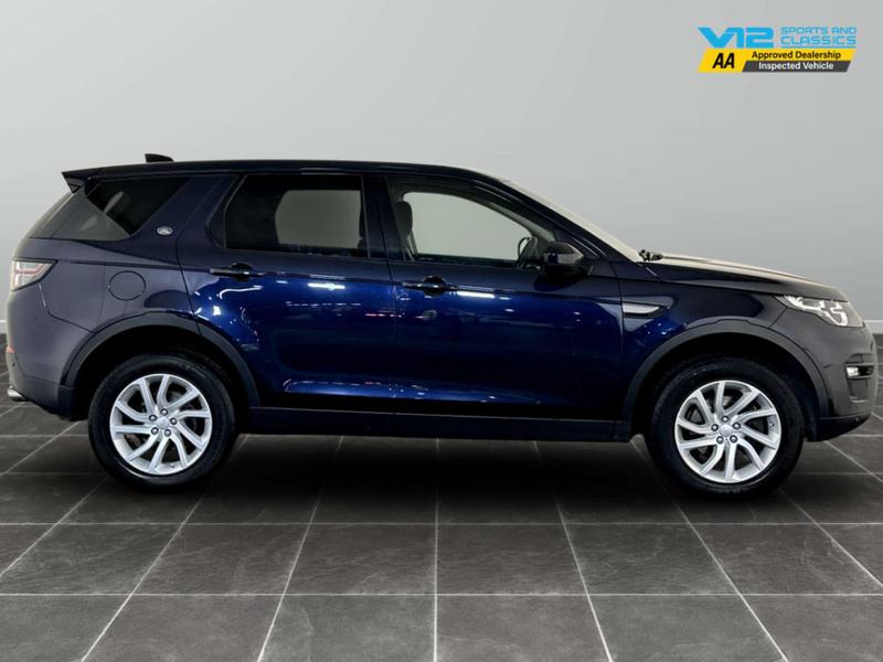 Used Land Rover Discovery Sport 2018 for sale - 76968513: Photo 11
