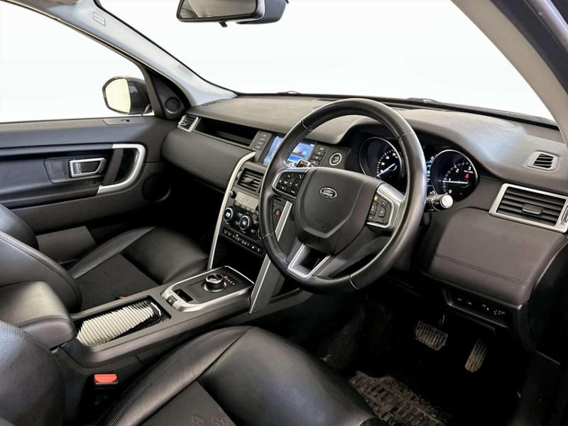 Used Land Rover Discovery Sport 2018 for sale - 76968513: Photo 17