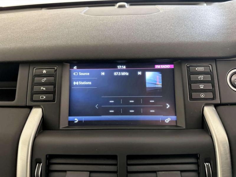 Used Land Rover Discovery Sport 2018 for sale - 76968513: Photo 22