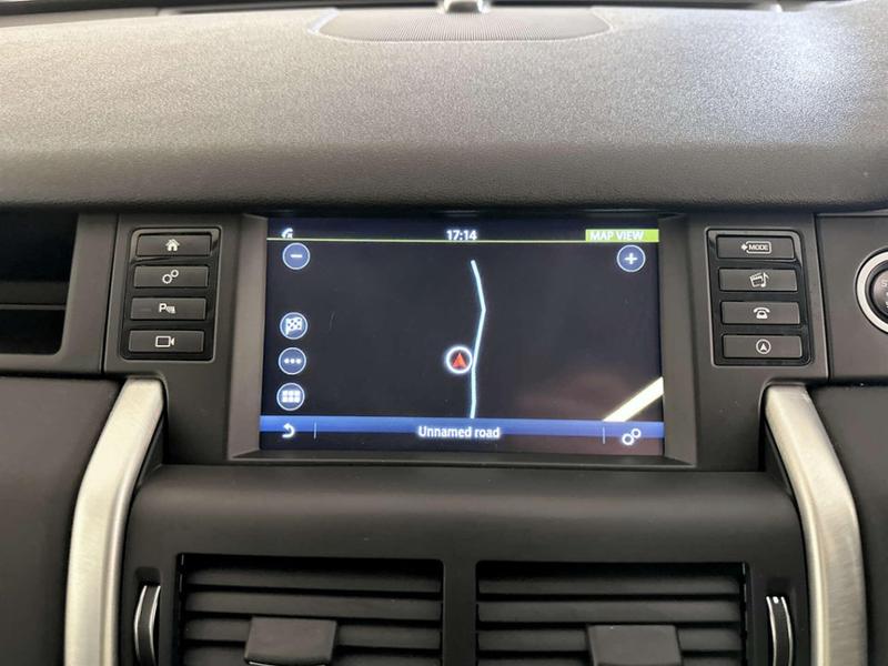 Used Land Rover Discovery Sport 2018 for sale - 76968513: Photo 23