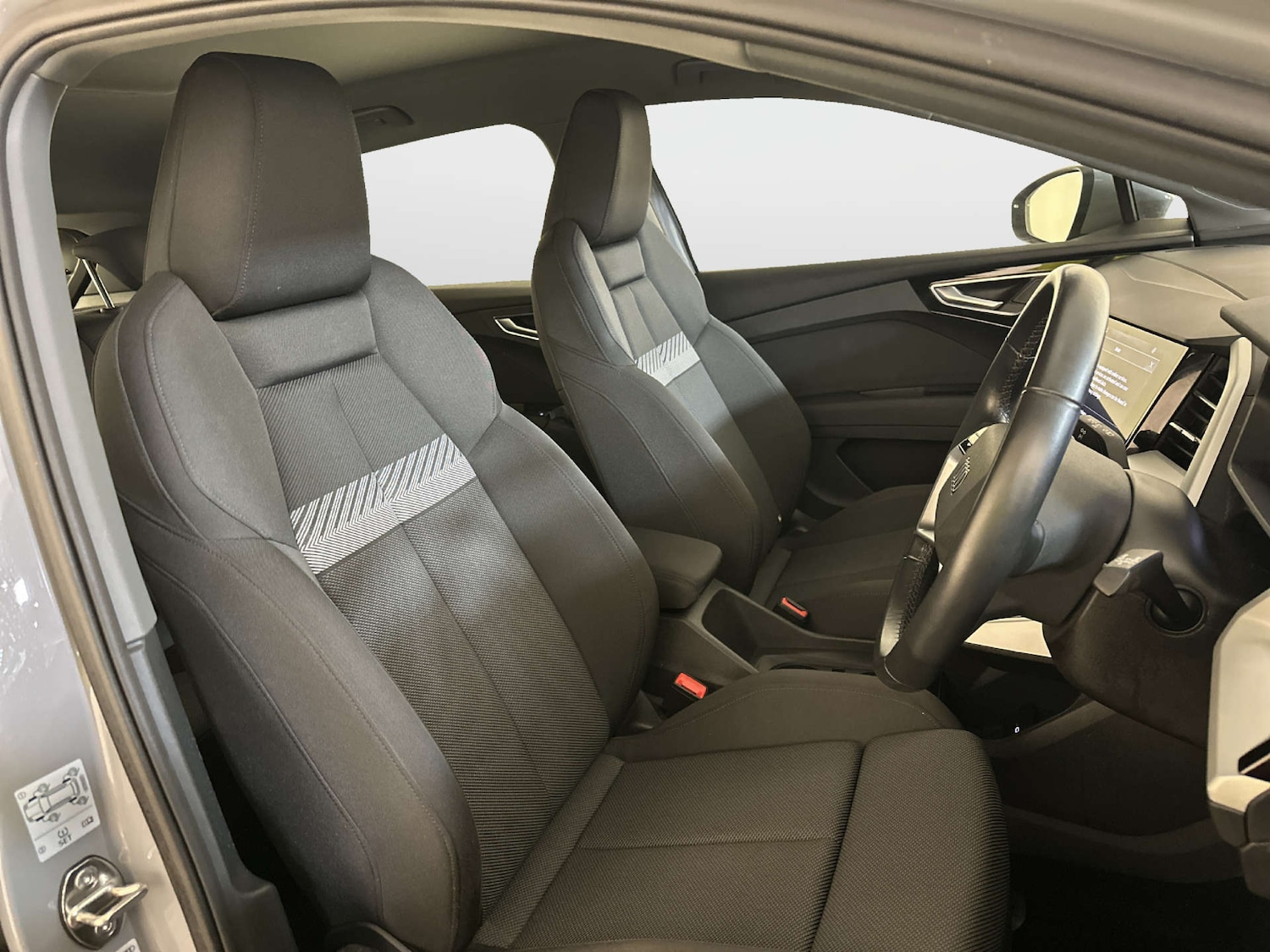 Used Audi Q4 e-tron 2021 for sale - 77998512: Photo 13