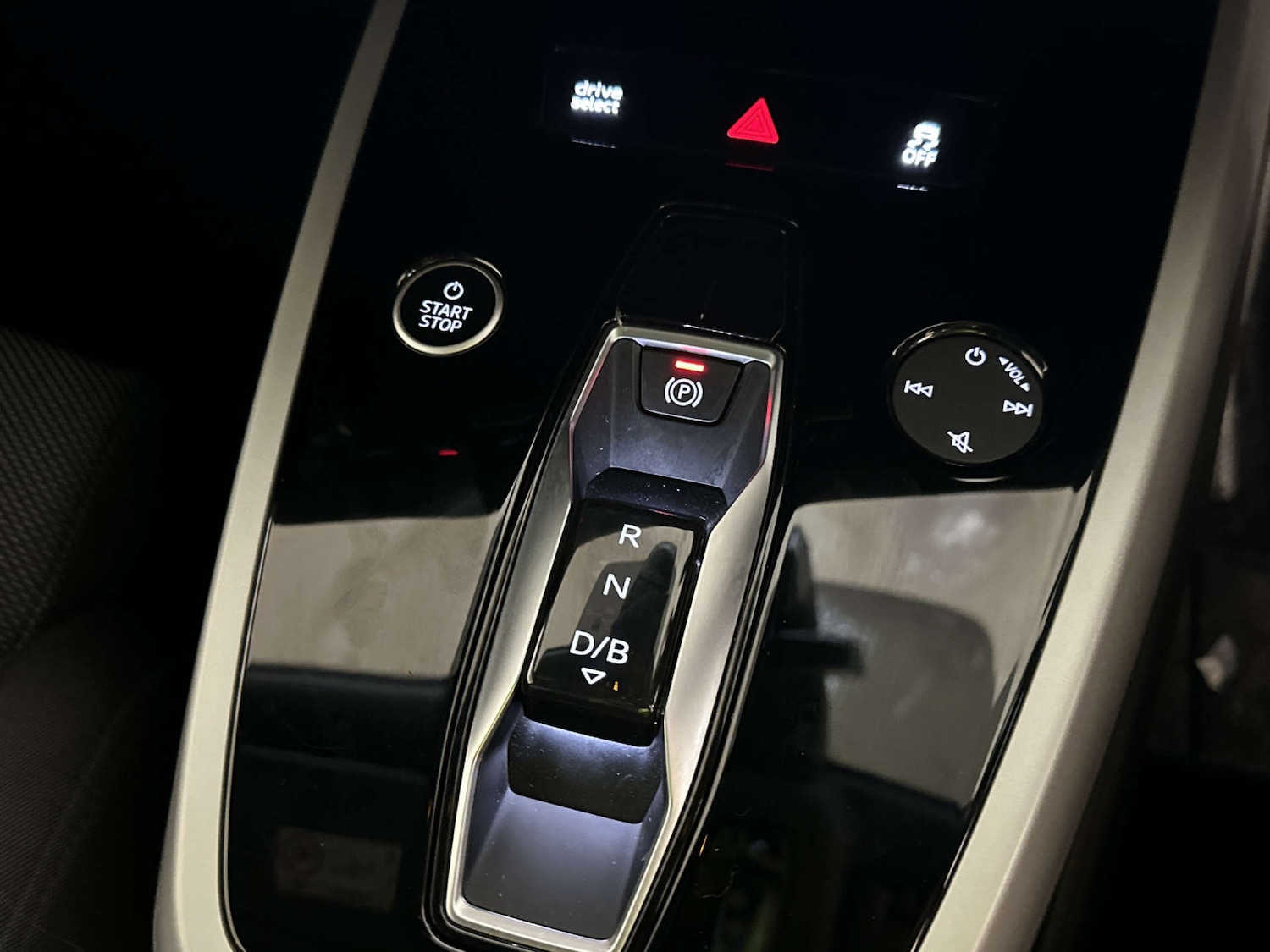 Used Audi Q4 e-tron 2021 for sale - 77998512: Photo 25