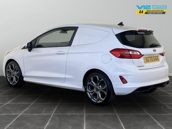 Used Ford Fiesta Van 2021 for sale - 75712596: Photo 8