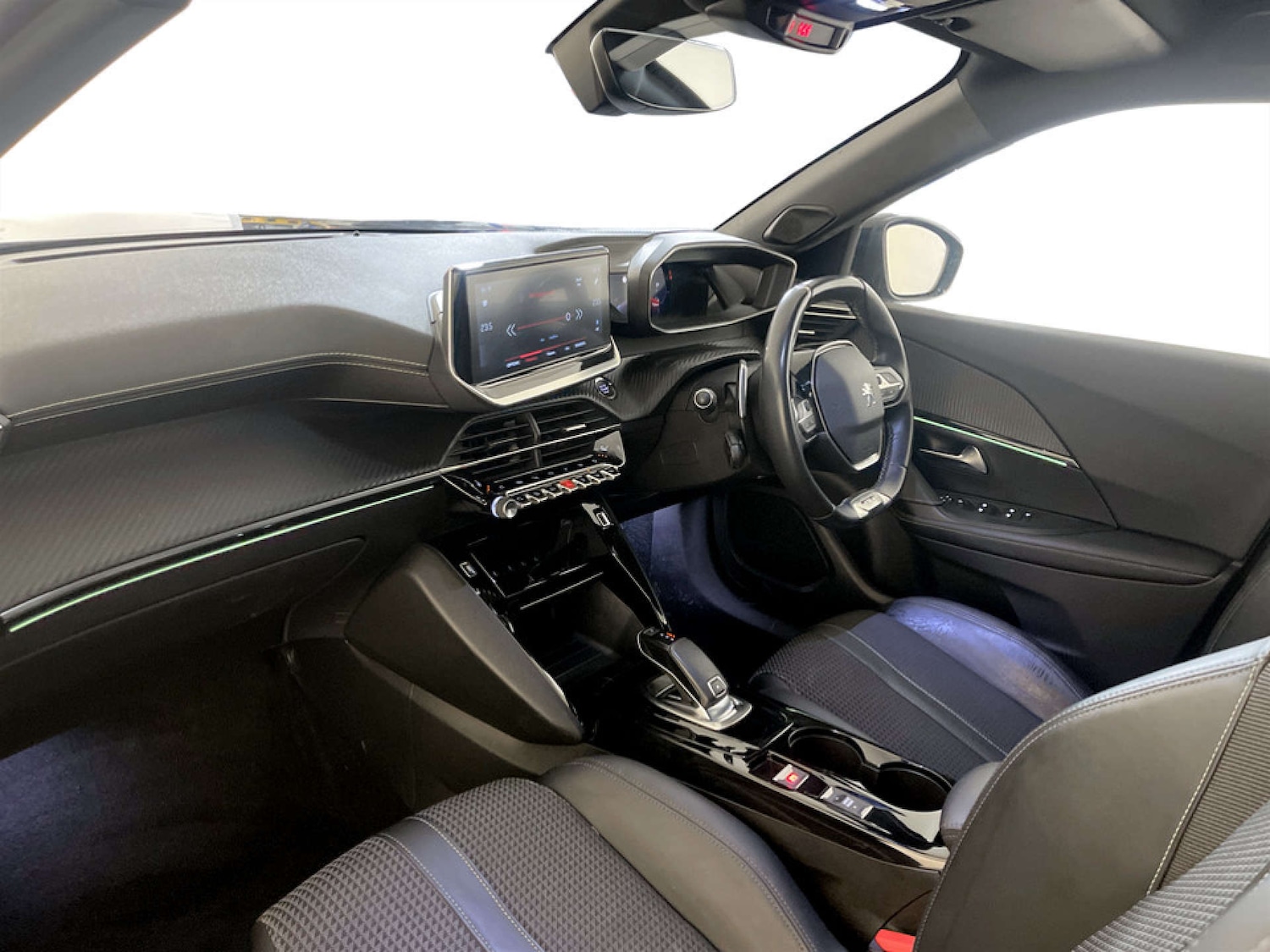 Used Peugeot 2008 2020 for sale - 77310427: Photo 12