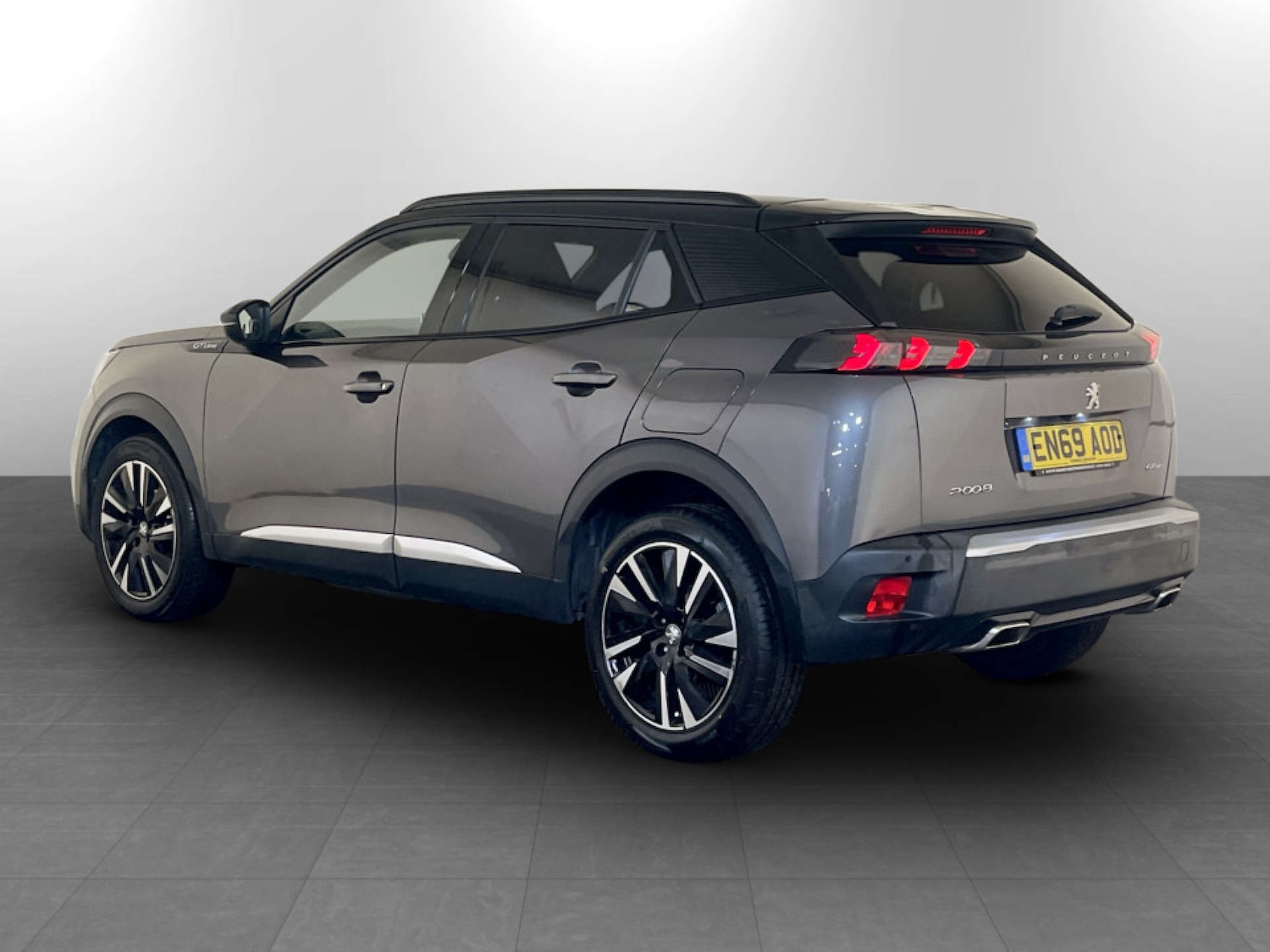 Used Peugeot 2008 2020 for sale - 77310427: Photo 8