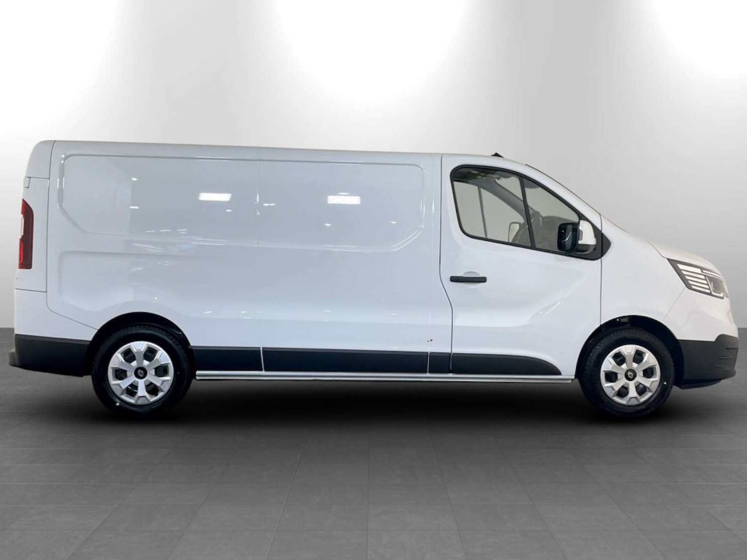 Used Renault Trafic 2025 for sale - 77185688: Photo 10