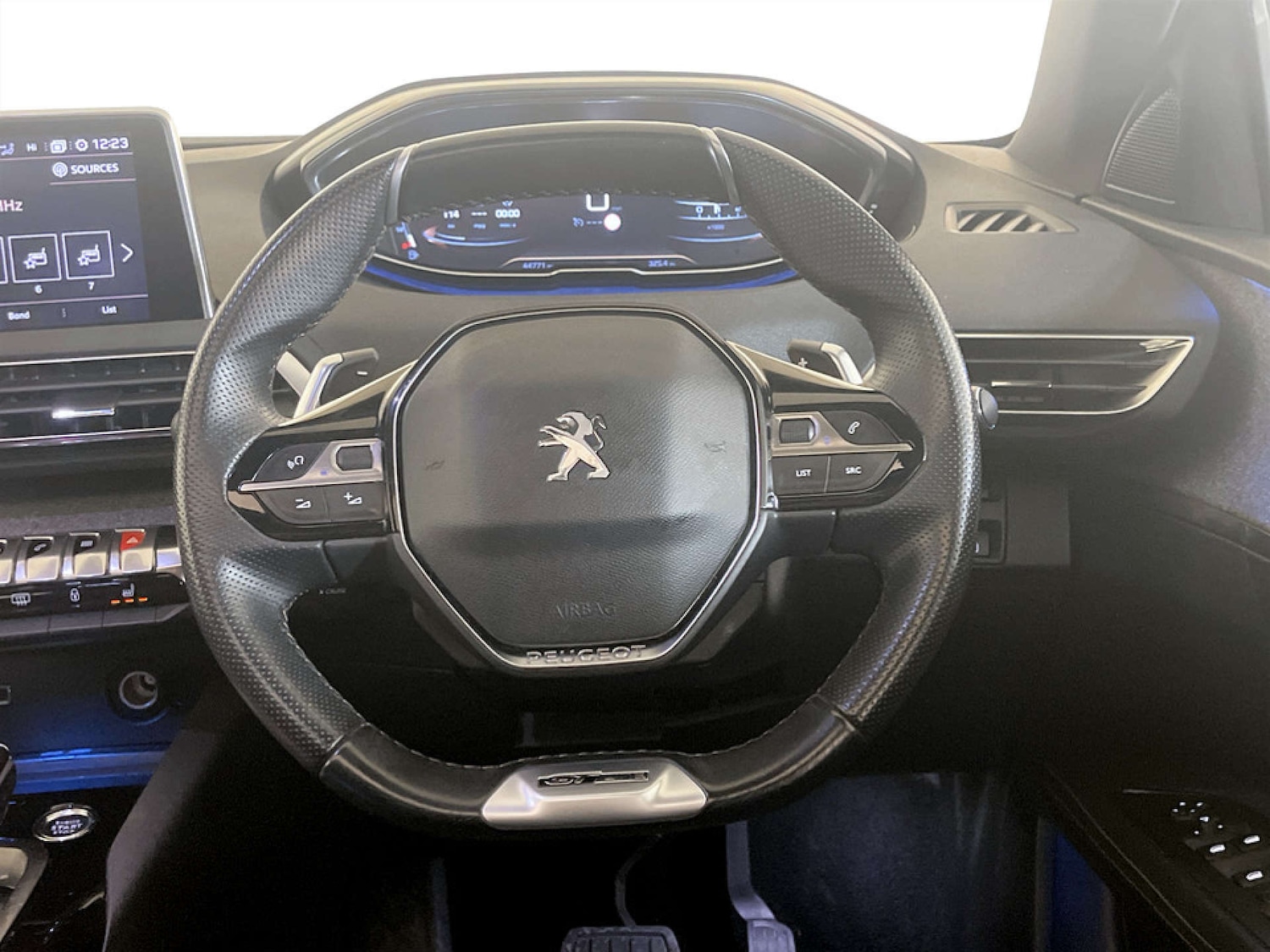 Used Peugeot 3008 2020 for sale - 77185634: Photo 16