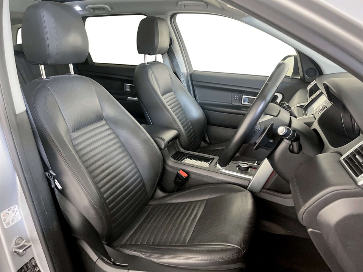 Used Land Rover Discovery Sport 2018 for sale - 77617143: Photo 13