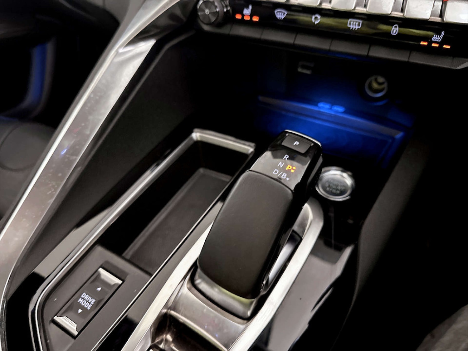 Used Peugeot 3008 2020 for sale - 77276704: Photo 27