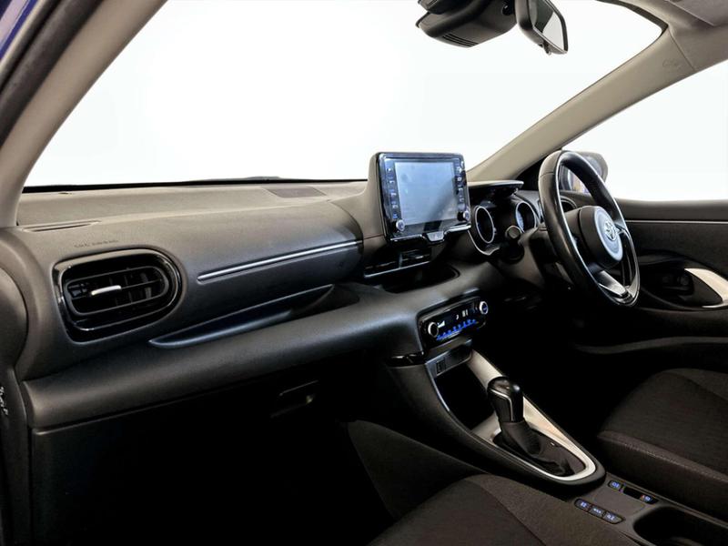 Used Toyota Yaris 2021 for sale - 76862299: Photo 12