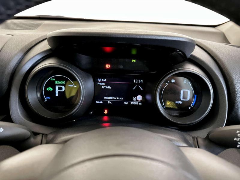 Used Toyota Yaris 2021 for sale - 76862299: Photo 18