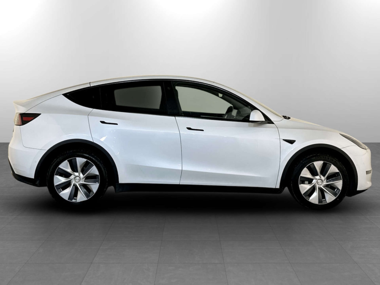 Used Tesla Model Y 2022 for sale - 77567352: Photo 10