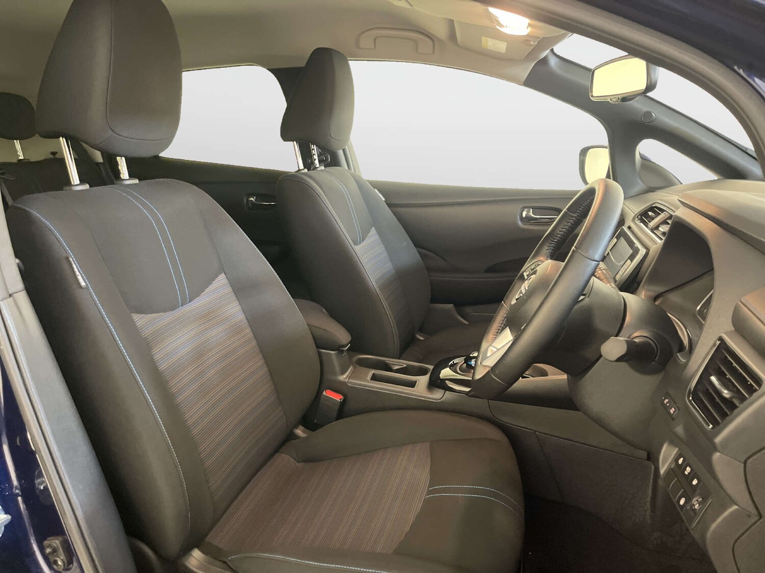 Used Nissan Leaf 2023 for sale - 77930574: Photo 13