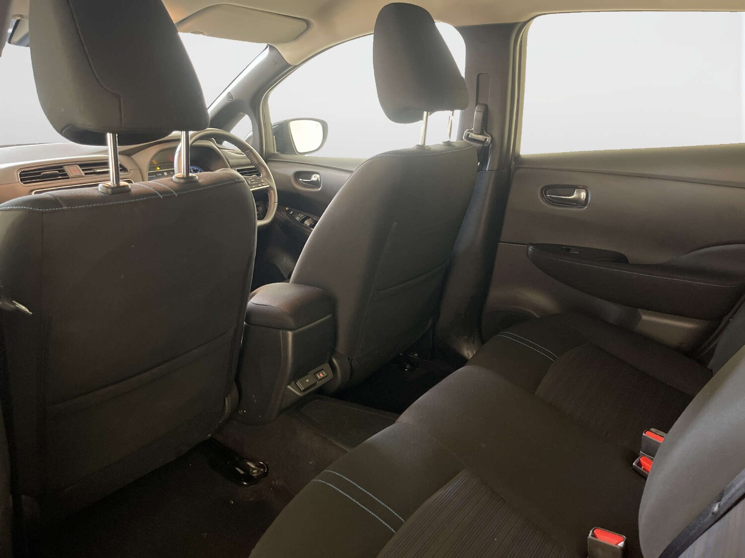 Used Nissan Leaf 2023 for sale - 77930574: Photo 14