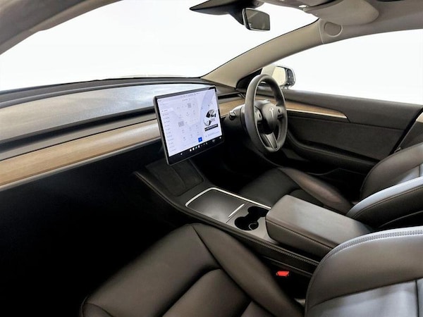 Used Tesla Model 3 2021 for sale - 76286914: Photo 12