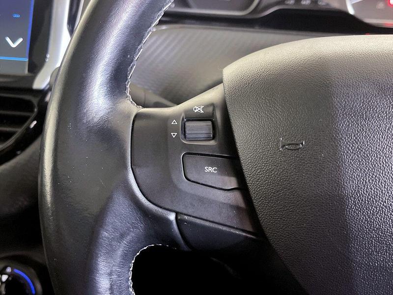 Used Peugeot 208 2018 for sale - 76146752: Photo 17