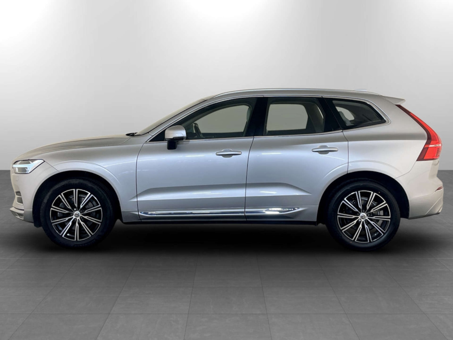 Used Volvo XC60 2018 for sale - 77355565: Photo 7