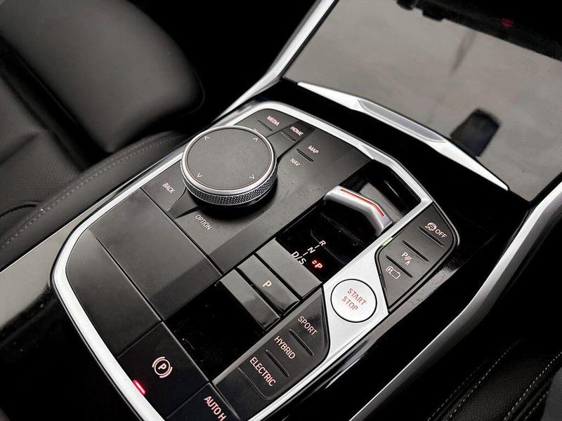 Used BMW 3 Series 2022 for sale - 76064677: Photo 24