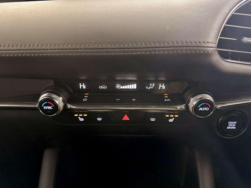 Used Mazda Mazda3 2022 for sale - 76862385: Photo 24