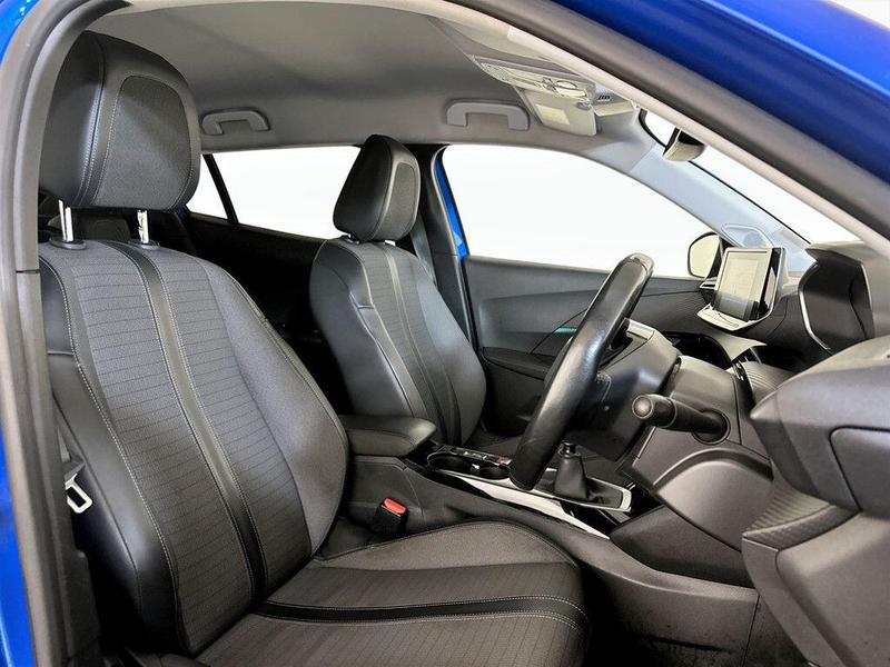 Used Peugeot 2008 2021 for sale - 76405211: Photo 13