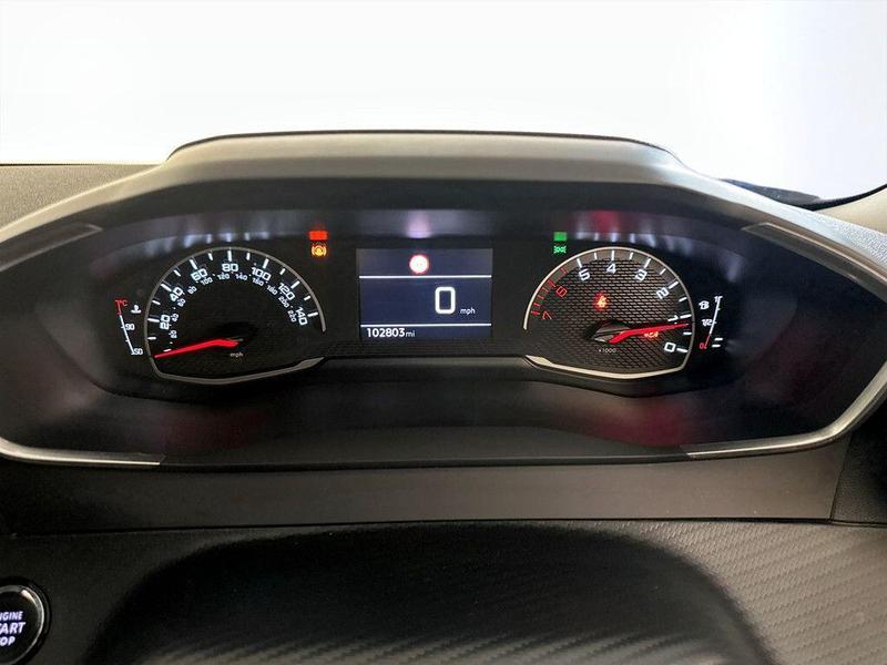 Used Peugeot 2008 2021 for sale - 76405211: Photo 18