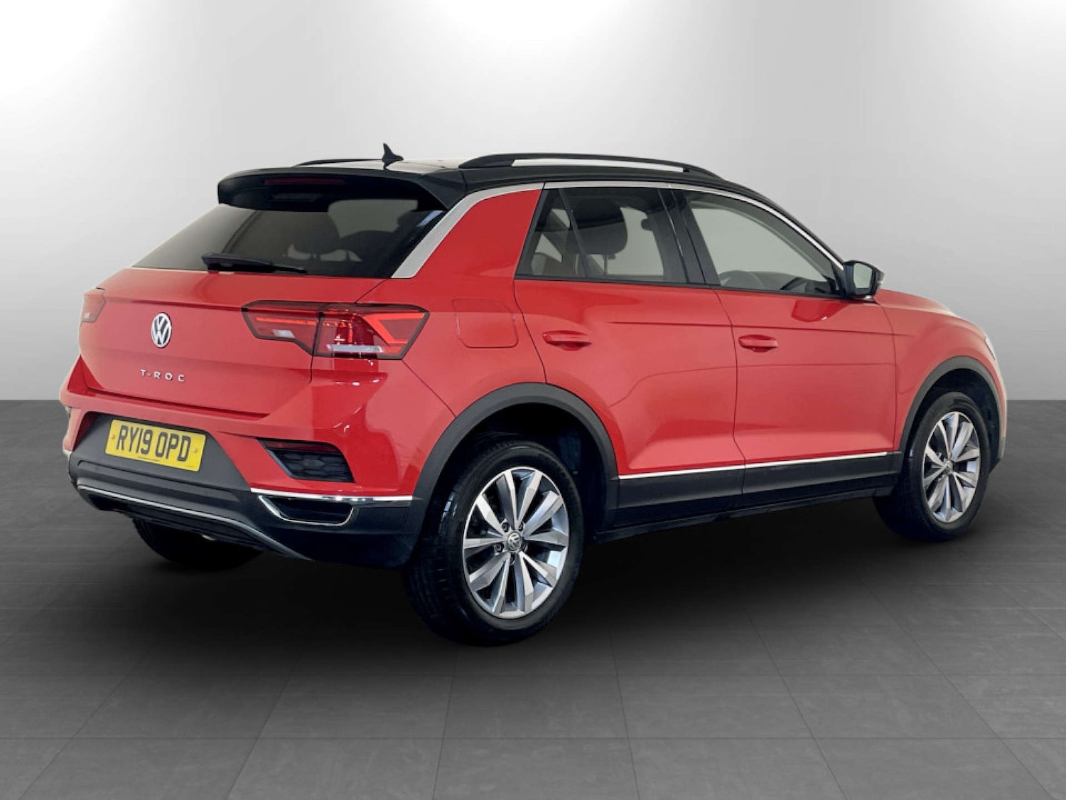 Used Volkswagen T-Roc 2019 for sale - 77224838: Photo 10