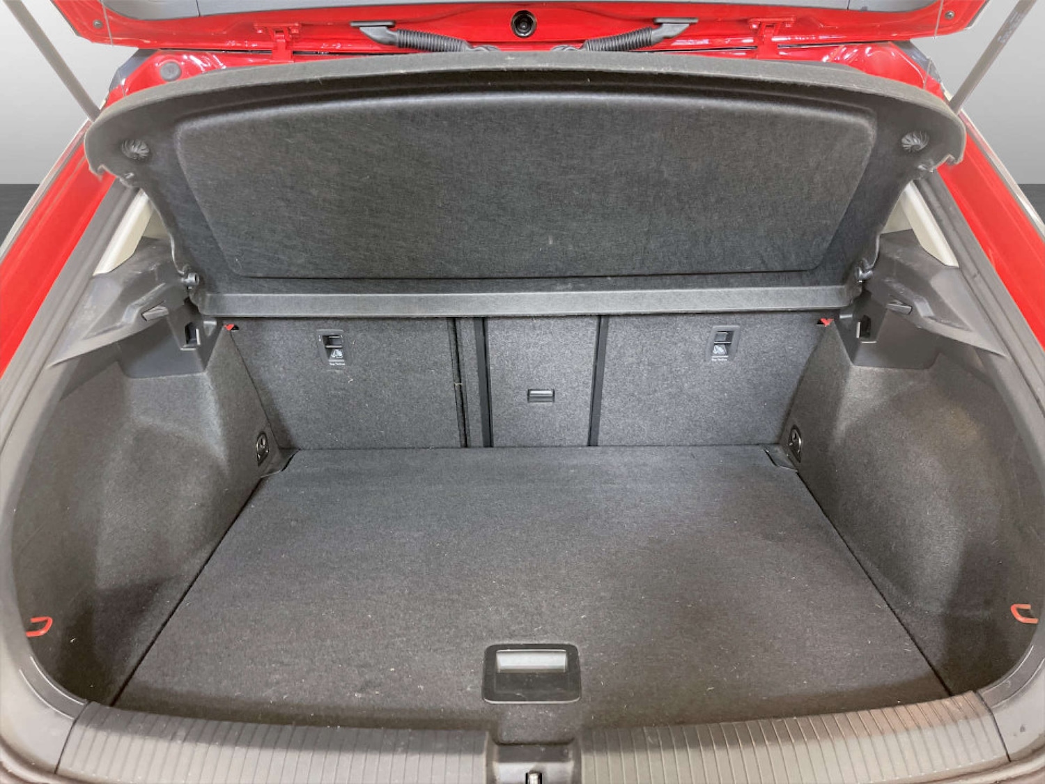 Used Volkswagen T-Roc 2019 for sale - 77224838: Photo 15