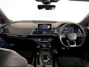 Used Audi Q5 2020 for sale - 77025780: Photo