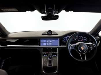 Used Porsche Panamera 2019 for sale - 74010408: Photo