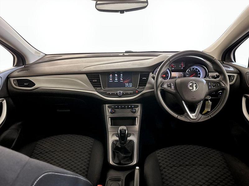 Used Vauxhall Astra 2019 for sale - 76673190: Photo 3