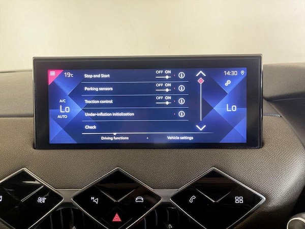 Used DS Automobiles DS 3 Crossback 2019 for sale - 75712527: Photo 24