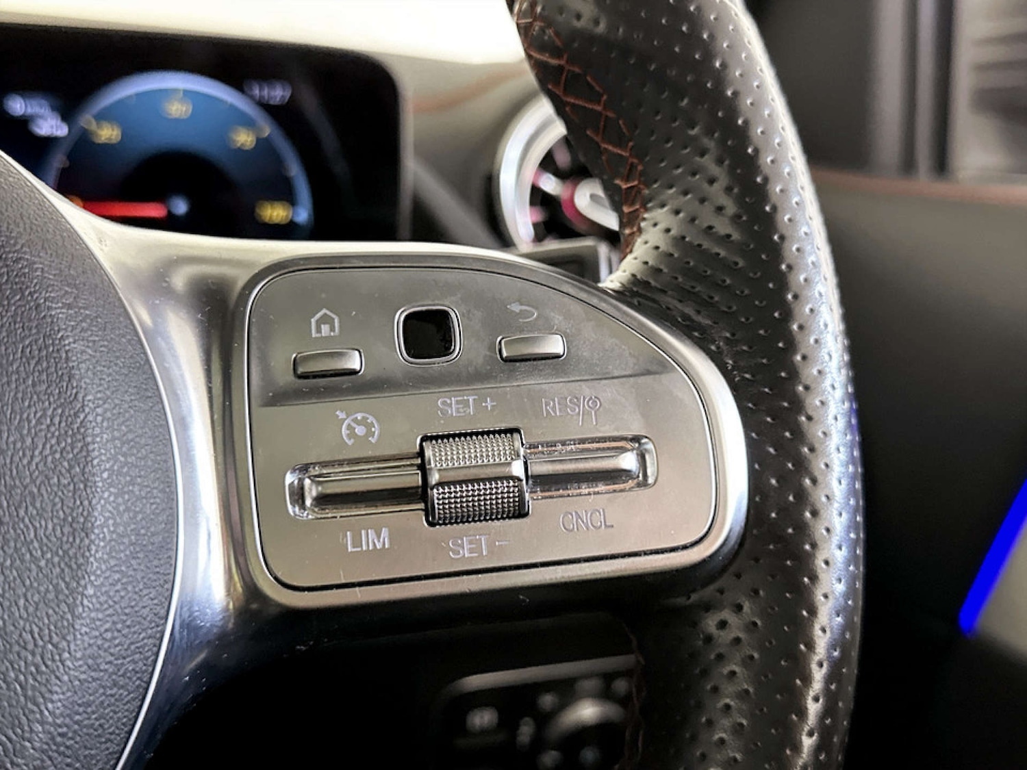 Used Mercedes-Benz EQA 2022 for sale - 77185633: Photo 19