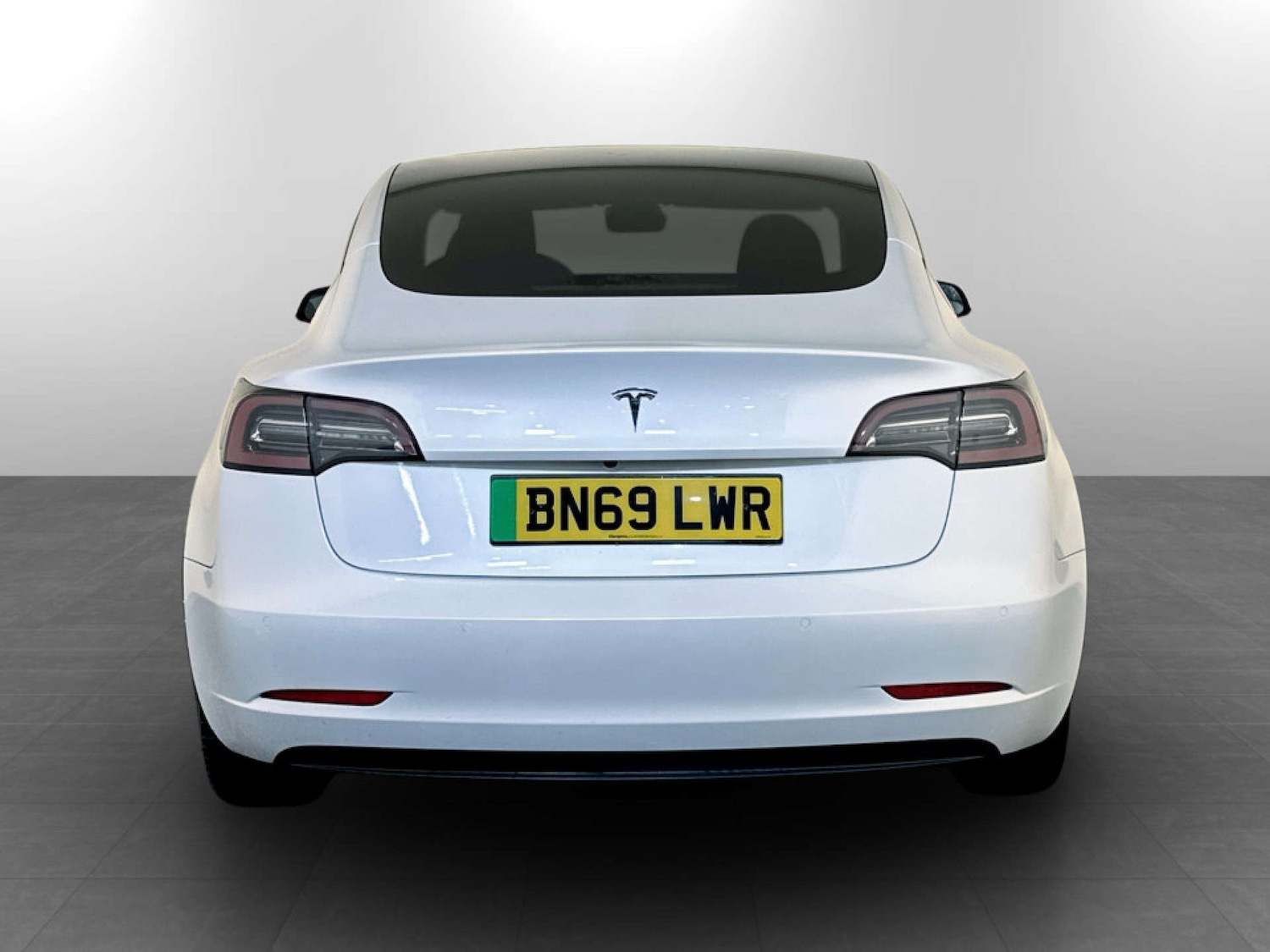 Used Tesla Model 3 2020 for sale - 77185601: Photo 9