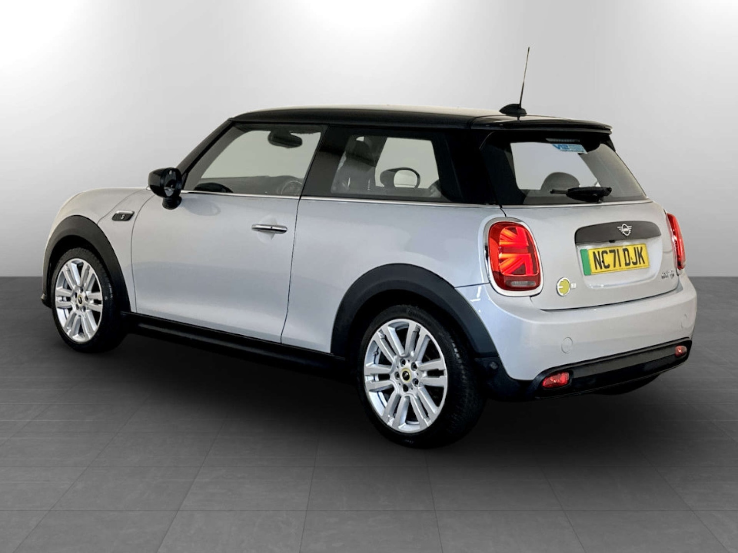 Used MINI Hatch 2022 for sale - 77297265: Photo 8