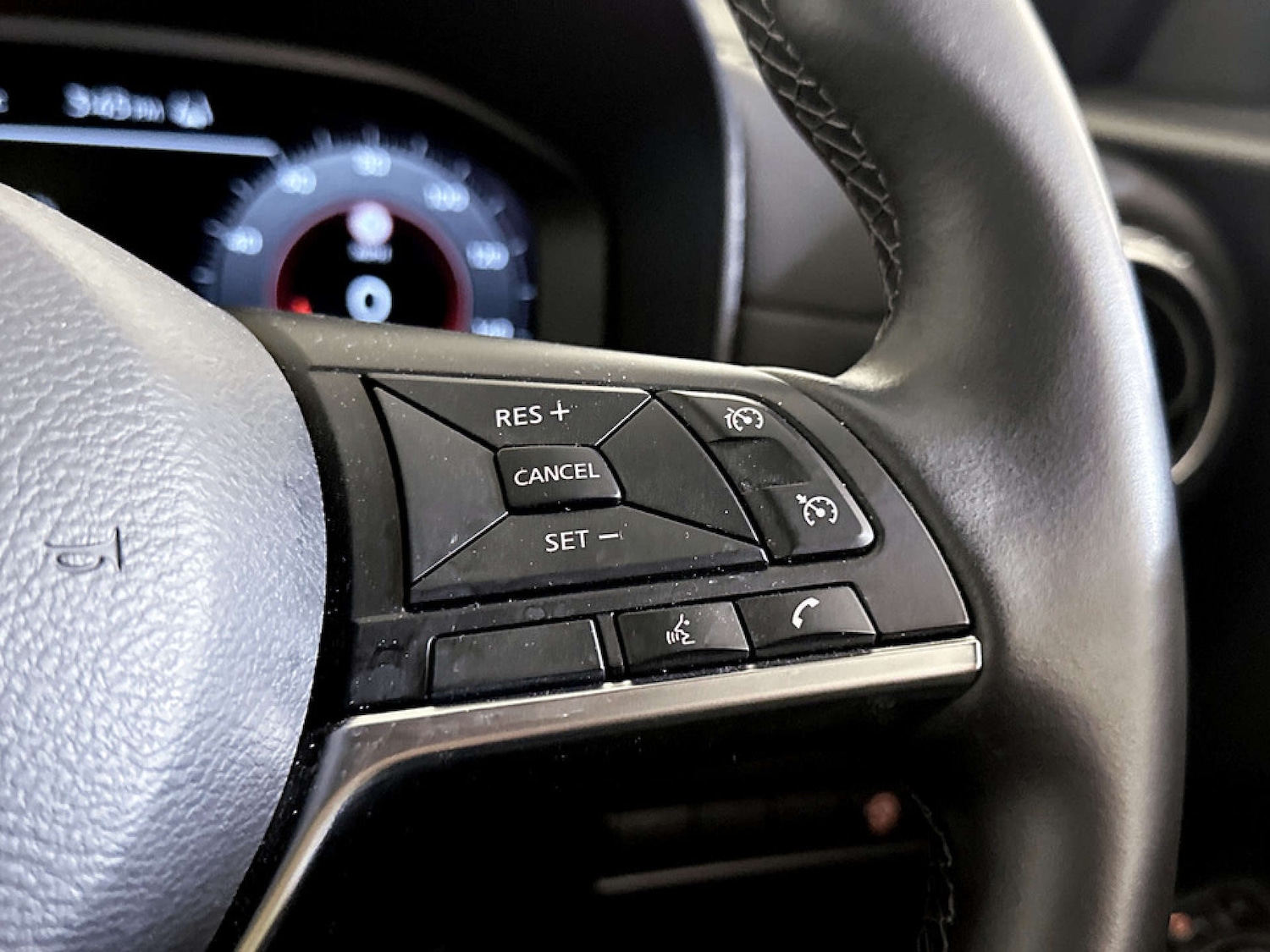 Used Nissan Juke 2024 for sale - 77185646: Photo 19